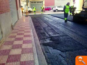 El Ayuntamiento de Almussafes actúa en cinco calles del casco urbano